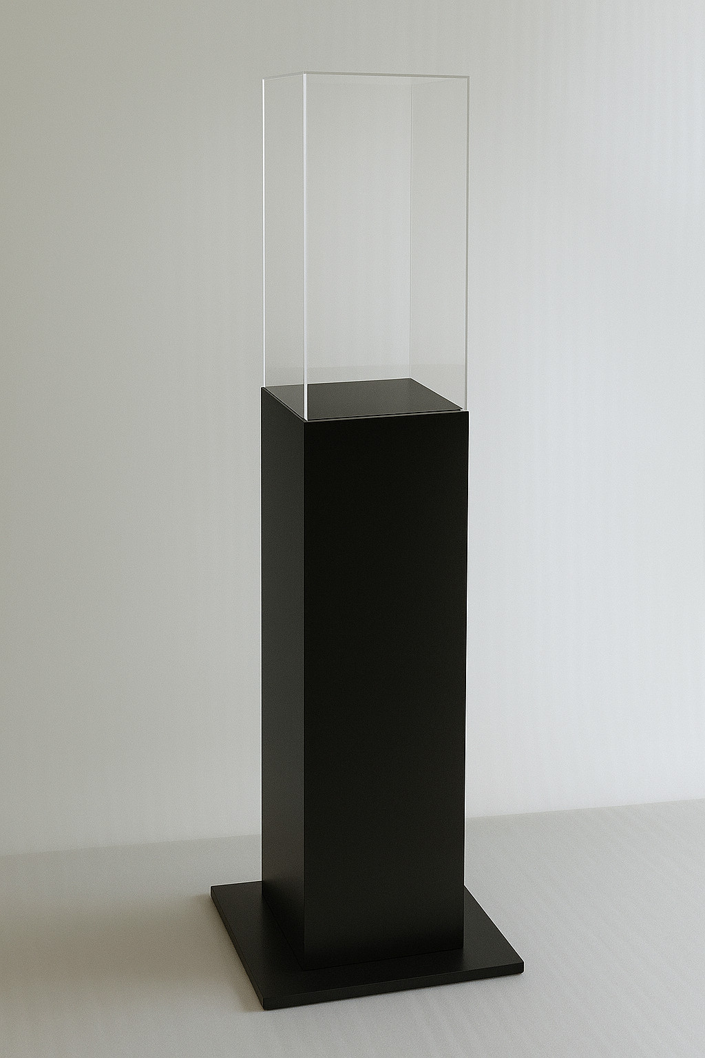 totem nero con base e teca in metacrilato trasparente